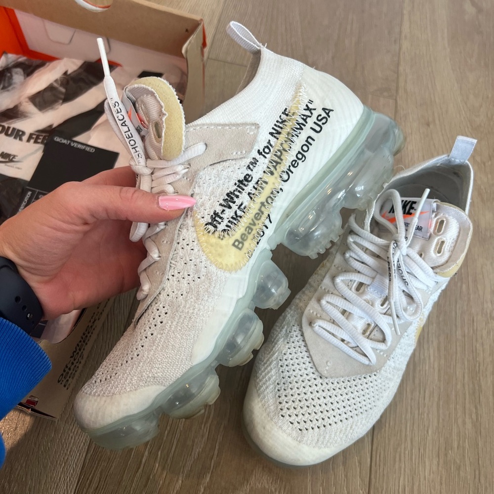 Off-White x Nike vapormax sneakers